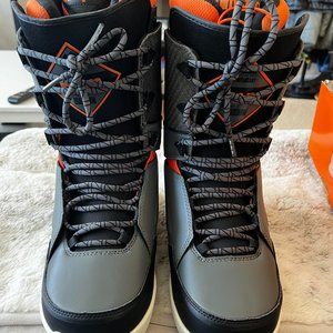 thirtytwo Lashed Bradshaw Mens Snowboard Boots 2022 Grey/Black/Orange 10.5